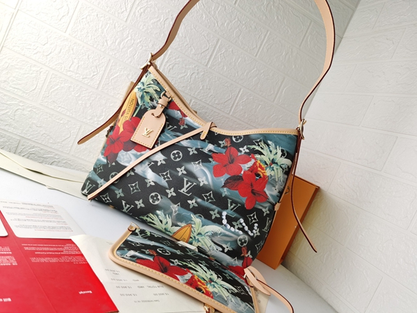 ルイヴィトンバッグ背面デザイン